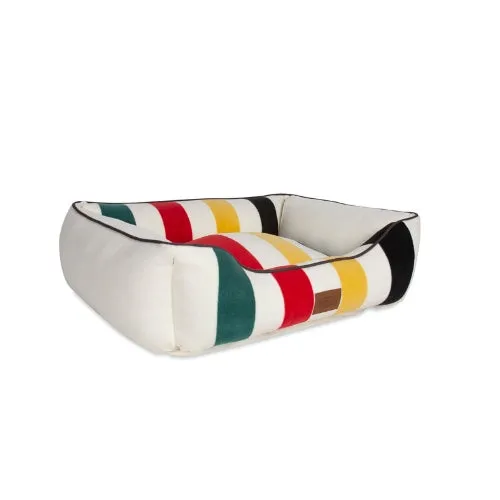 Pendleton Kuddler Dog Bed — Glacier